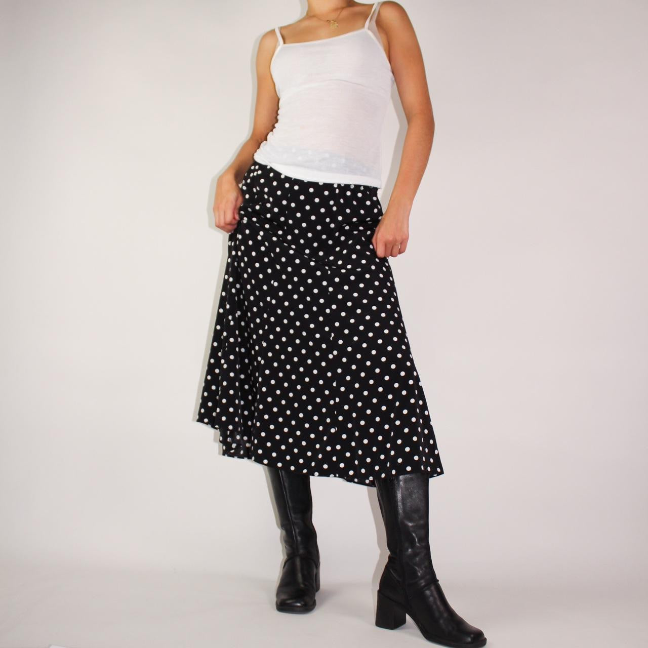 polka dot midi skirt with mermaid silhouette
