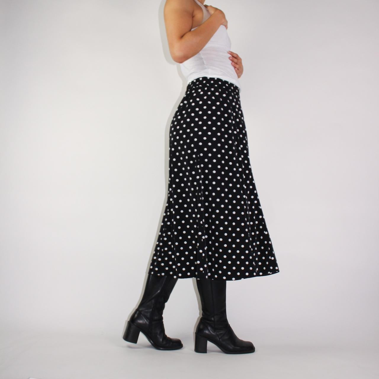 polka dot midi skirt with mermaid silhouette